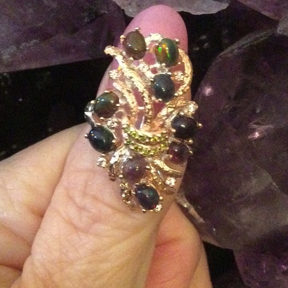 Enchanting Genuine Black Opal & Peridot Ring - Picture 5 of 10